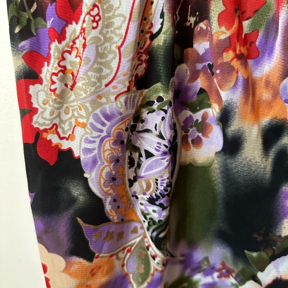 Floral Colorful Spring Summer V Neck Blouse Medium Crochet floral print tunic - Picture 5 of 12